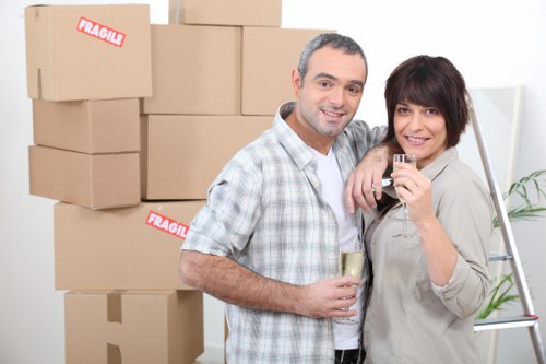 Efficient removal and packing service